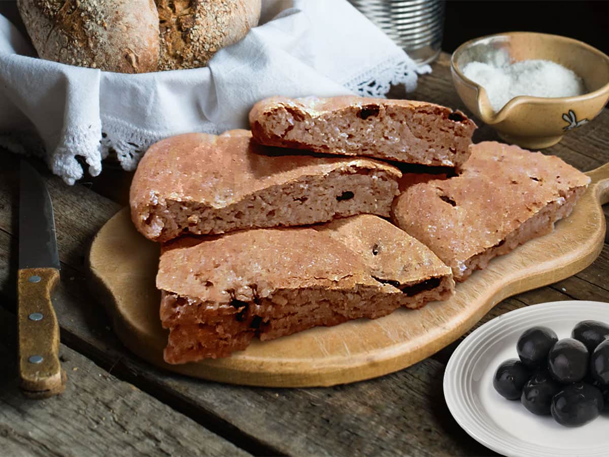 Zeytinli Buğday Ekmeği tarifi