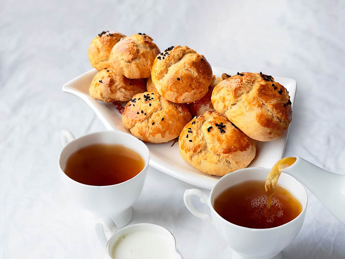 Peynirli Sodalı Poğaça tarifi