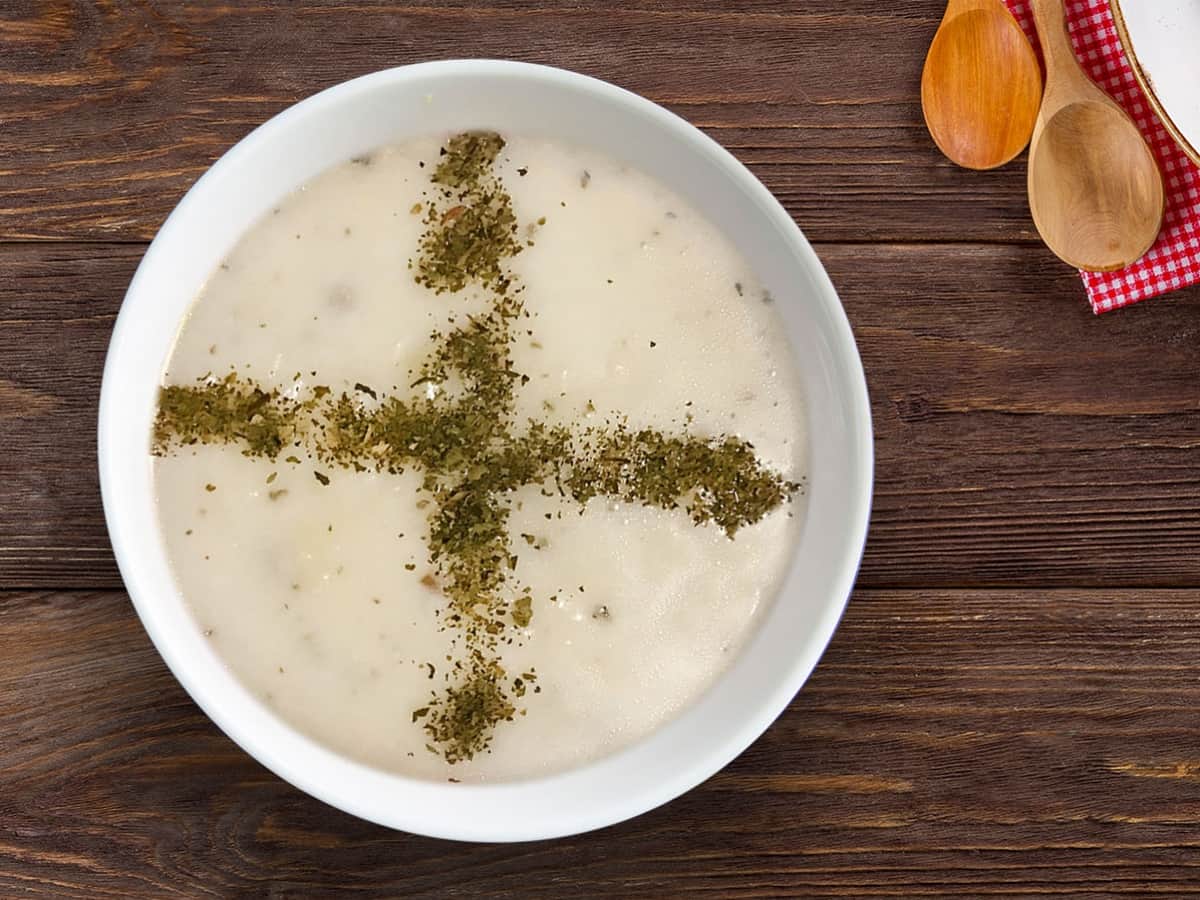 Arpa Şehriyeli Yoğurt Çorbası tarifi