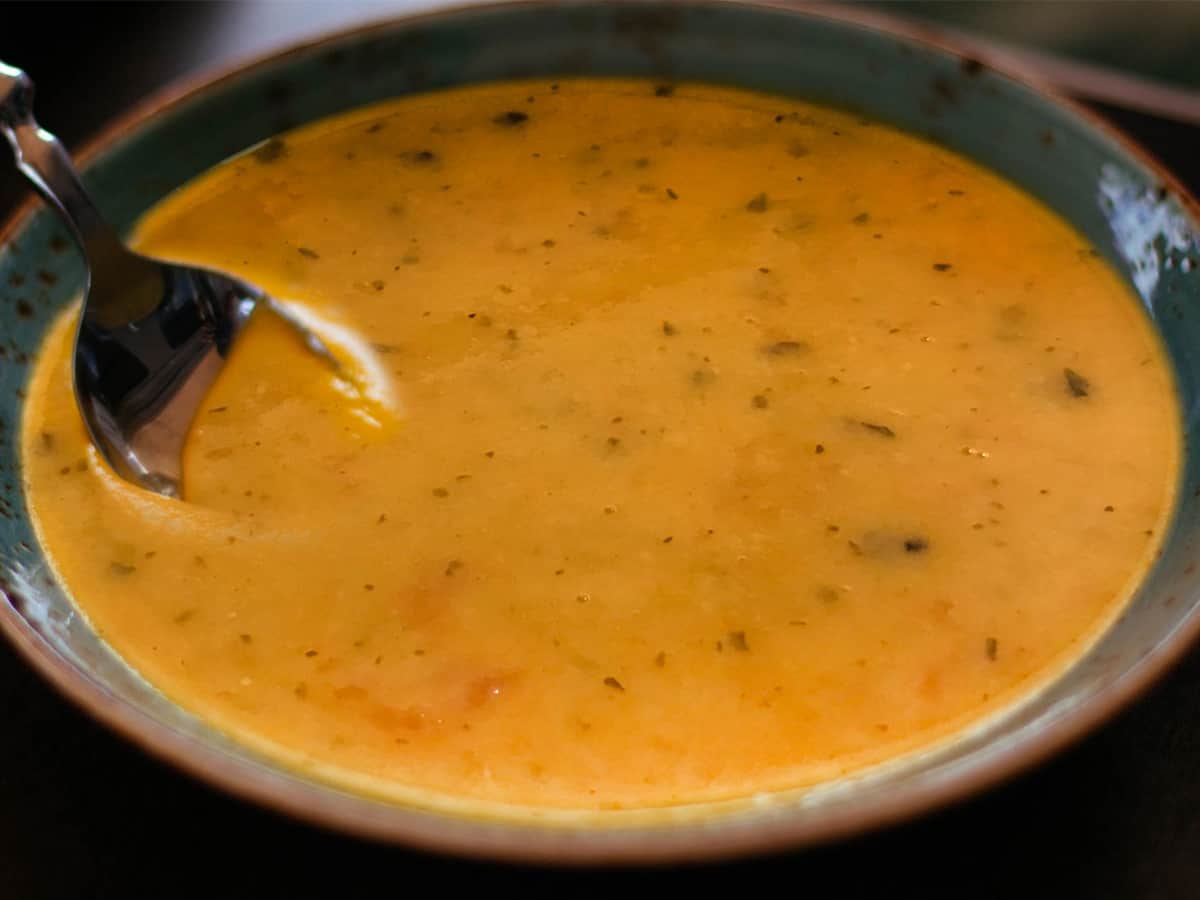 İrmik Çorbası tarifi