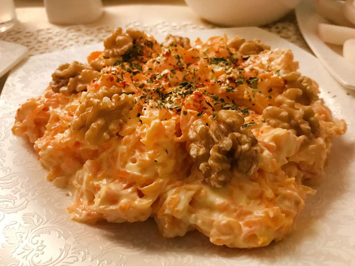 Kerevizli Havuç Salatası tarifi