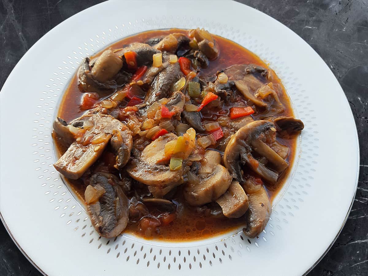 Mantar Yemeği tarifi