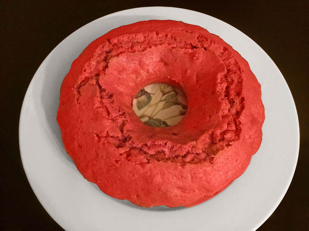 Pancarlı Kek - Yumuşacık & Renkli Kek Yapımı tarifi