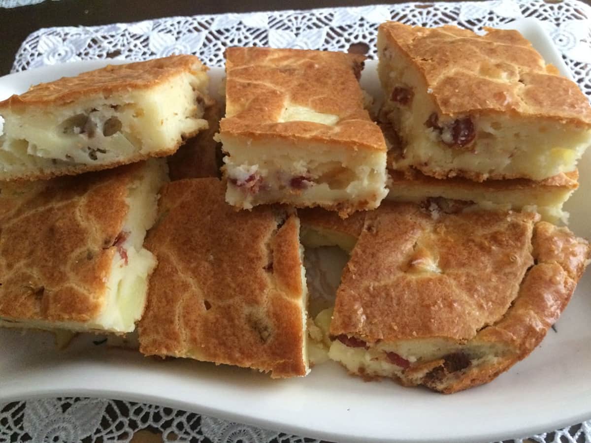 Patatesli Pastırmalı Tuzlu Kek tarifi