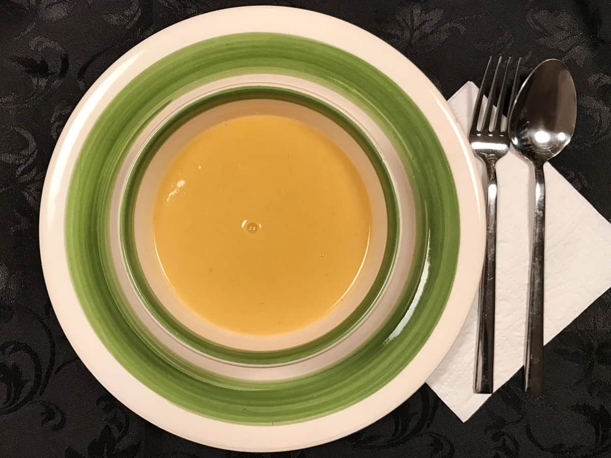 Süzme Mercimek Çorbası tarifi