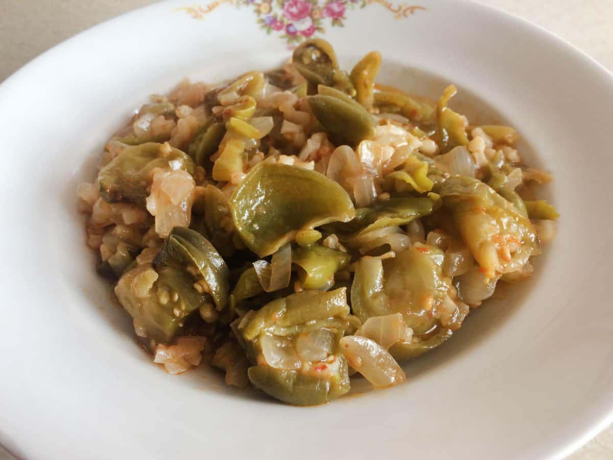 Yeşil Domates Yemeği tarifi