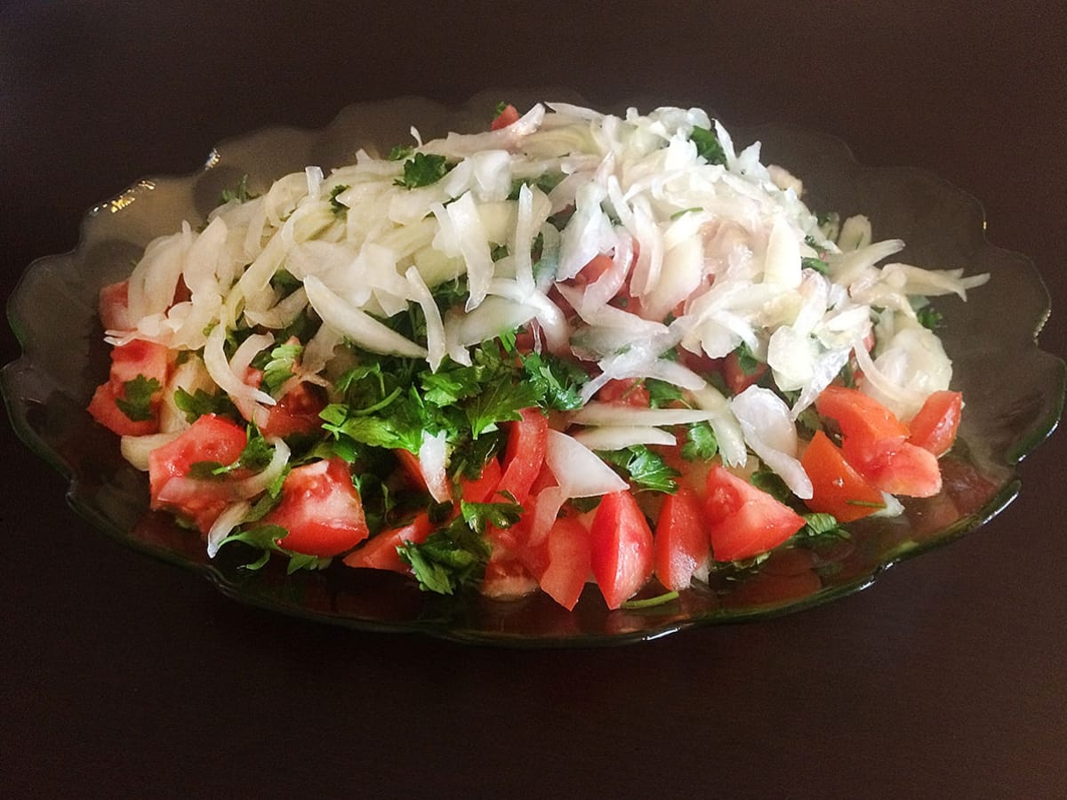 Domates Salatası tarifi görseli