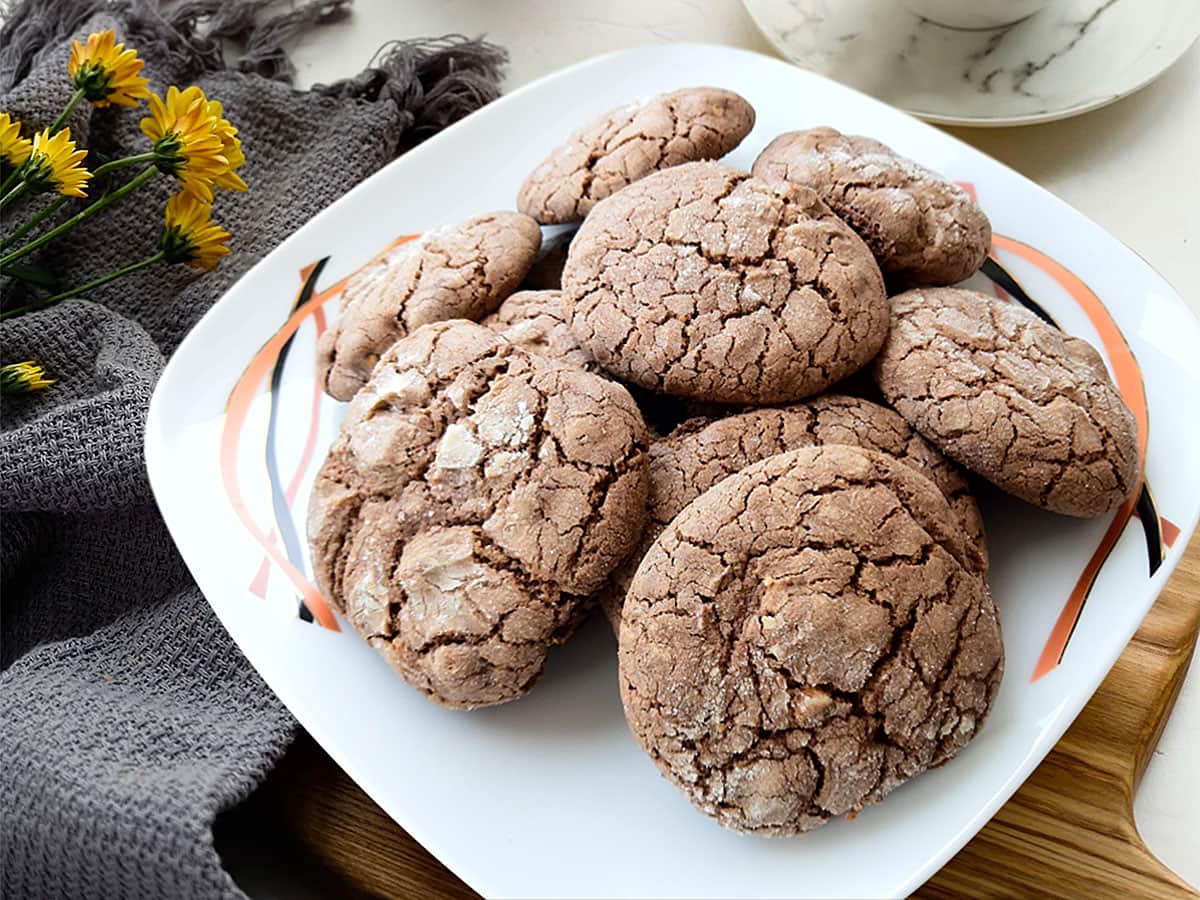 Pudra Şekerli Kakaolu Fındıklı Kurabiye tarifi