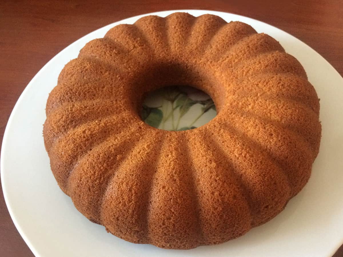 Az Malzemeli Kek tarifi