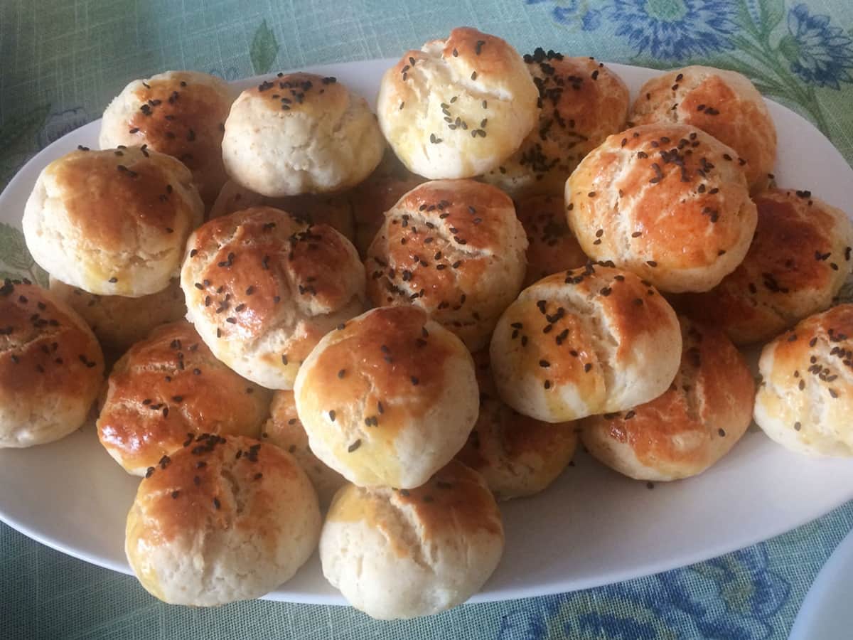 Çörek Otlu Poğaça tarifi