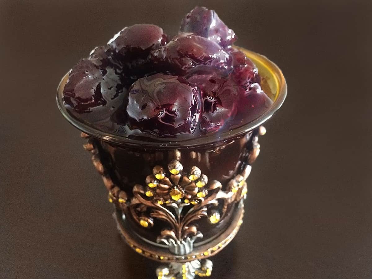 Kırmızı Erik Reçeli tarifi