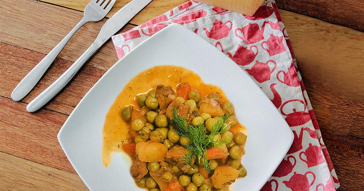 Etli Bezelye Yemeği Tarifi Tarifi Kolay