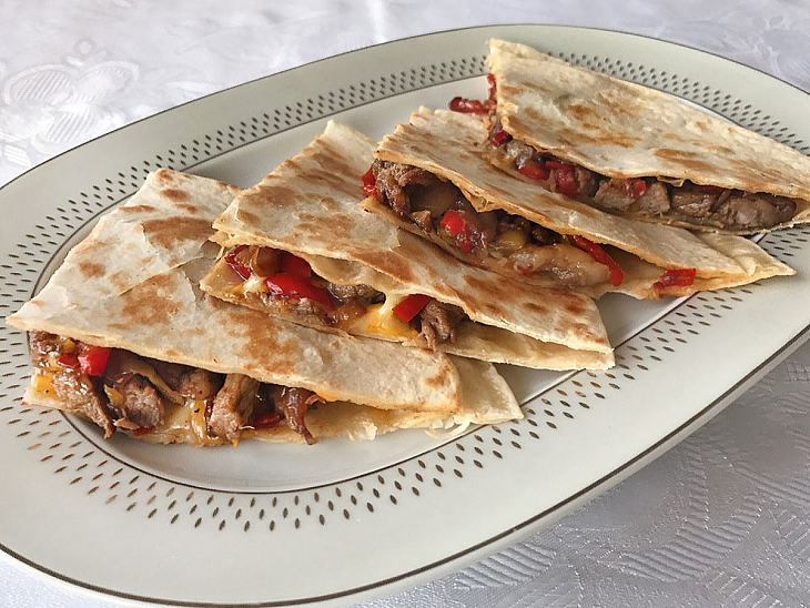 Etli Quesadilla Tarifi Tarifi Kolay